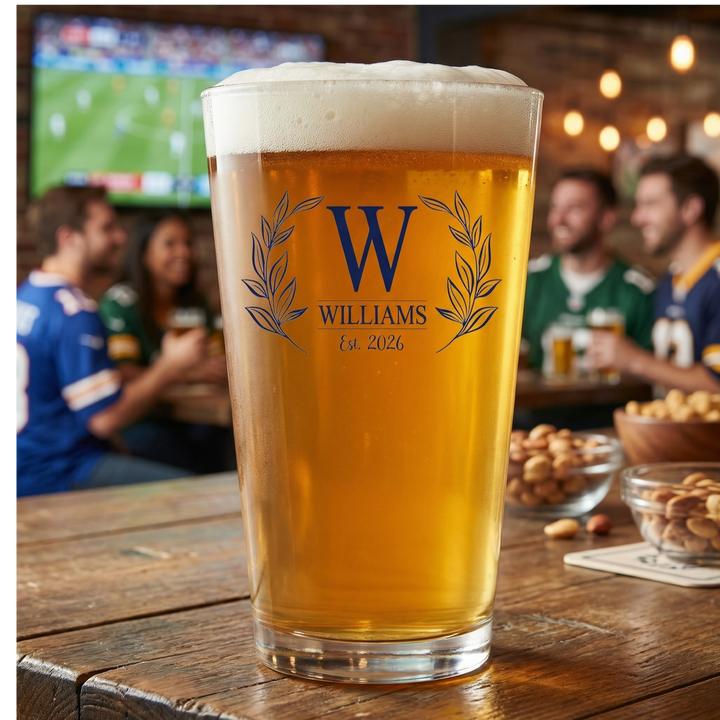 Heritage Laurel Monogram Pint Glass Set | Custom Last Name Beer Glasses